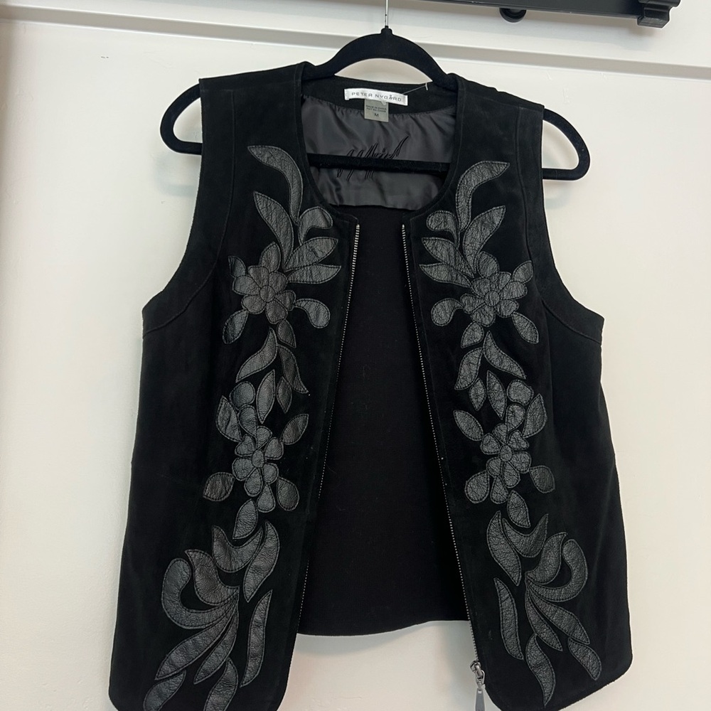 Peter Nygard Black Leather Floral Embroidered Vest M